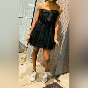 Solid Strapless Bow Front Tiered Dress